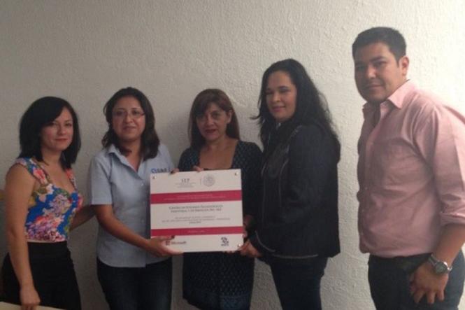 Entrega de Placas de Certificación y Licenciamiento a planteles DGETI en el Estado de Jalisco